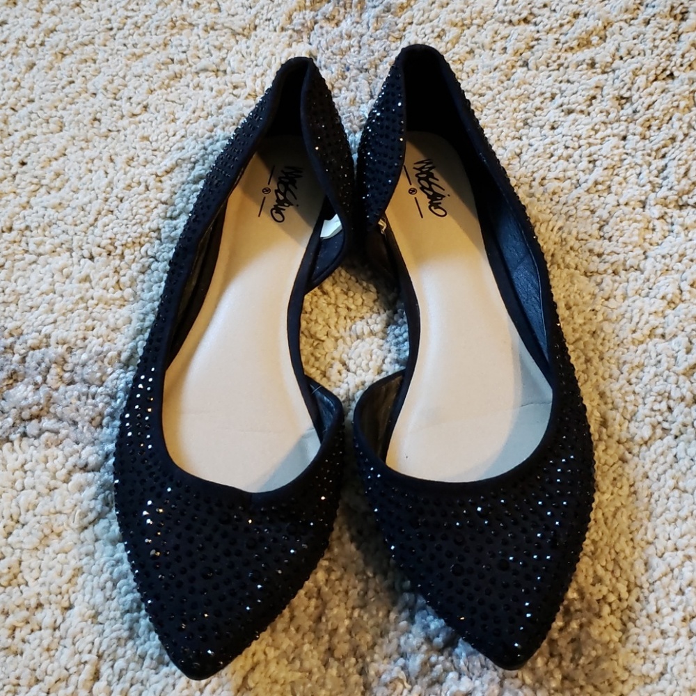 Mossimo black flats